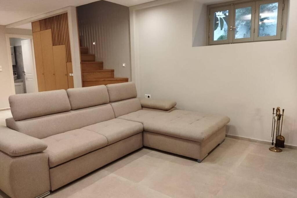 Afroditis'S & Makis'S Apartment 2 Leonidio Ngoại thất bức ảnh